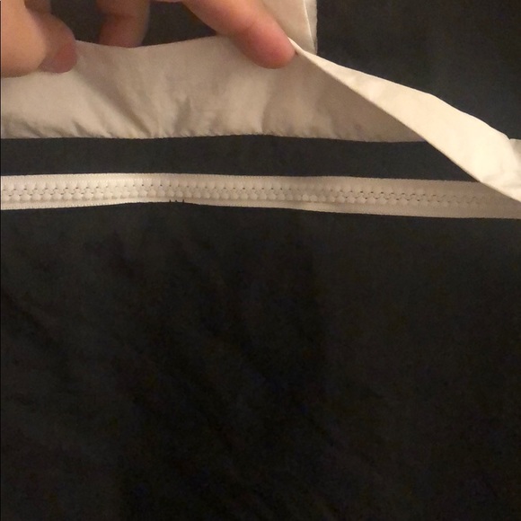 VS PINK Anorak Pullover - Picture 3 of 3